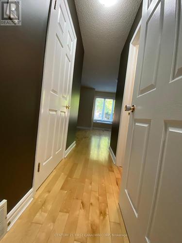 8 - 1500 Richmond Street, London, ON - Indoor Photo Showing Other Room