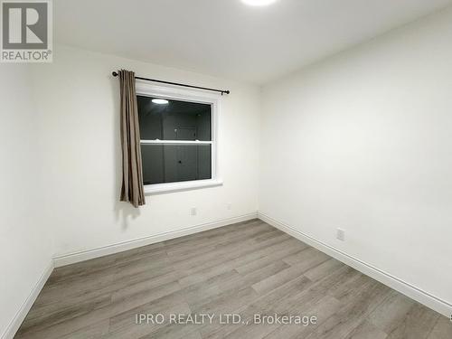 21 Barnes Road, St. Catharines, ON - Indoor Photo Showing Other Room