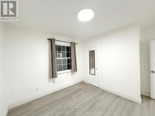 21 Barnes Road, St. Catharines, ON - Indoor Photo Showing Other Room