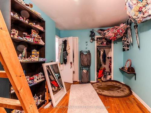 1-937 Danforth Ave, Toronto, ON 