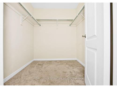 21 Cloy Dr, Thorold, ON - Indoor With Storage