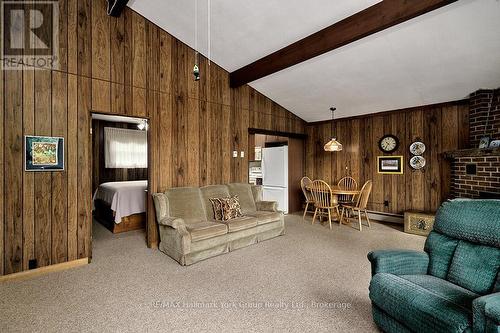 104 Ridgeview Drive, Blue Mountains (Blue Mountain Resort Area), ON - Indoor Photo Showing Other Room