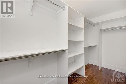 144 Montauk, Ottawa, ON - Indoor With Storage