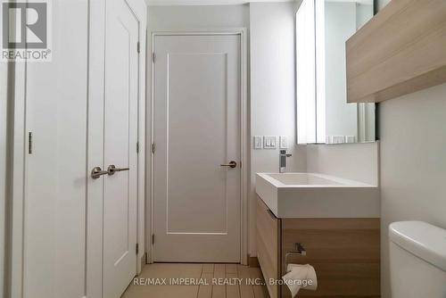 1306 - 88 Scott Street, Toronto, ON - Indoor Photo Showing Bathroom