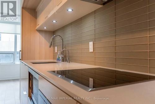 1306 - 88 Scott Street, Toronto, ON - Indoor Photo Showing Kitchen