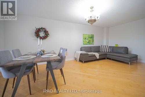 M & 2Nd - 66 Lindenshire Avenue, Vaughan, ON - Indoor