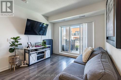 304 - 120 Canon Jackson Drive, Toronto, ON - Indoor Photo Showing Other Room