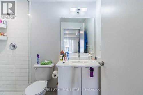 304 - 120 Canon Jackson Drive, Toronto, ON - Indoor Photo Showing Bathroom