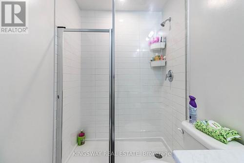 304 - 120 Canon Jackson Drive, Toronto, ON - Indoor Photo Showing Bathroom