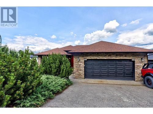 2802 Squamish Court, Kamloops, BC - Outdoor