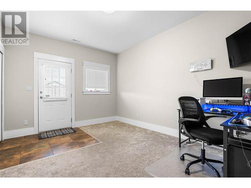 2802 Squamish Court, Kamloops, BC - Indoor Photo Showing Office