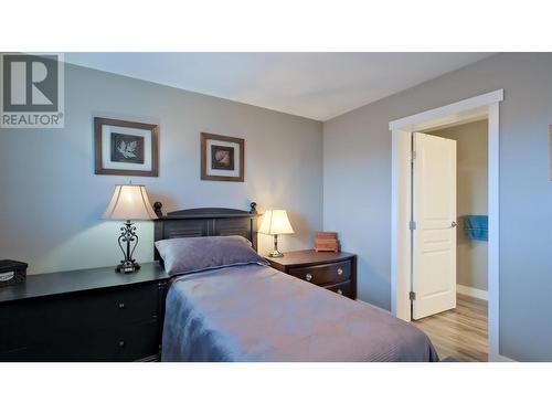 Primary bedroom with ensuite - 3591 Old Vernon Road Unit# 219, Kelowna, BC 