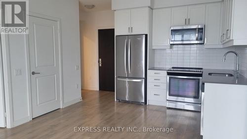 1508 - 8 Nahani Way, Mississauga, ON - Indoor Photo Showing Kitchen