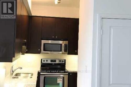 4704 - 60 Absolute Avenue, Mississauga, ON - Indoor Photo Showing Kitchen With Double Sink