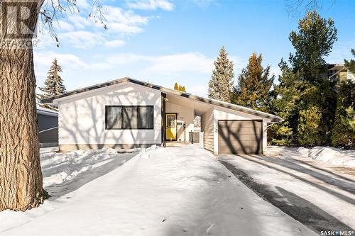 1336 Albert Street, Moose Jaw, SK - Outdoor