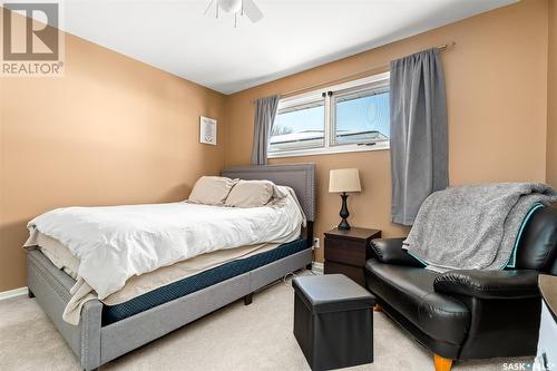 1336 Albert Street, Moose Jaw, SK - Indoor Photo Showing Bedroom