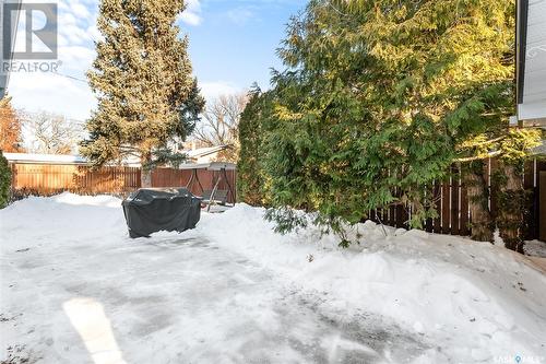 1336 Albert Street, Moose Jaw, SK - Outdoor