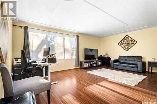 1336 Albert Street, Moose Jaw, SK - Indoor Photo Showing Living Room