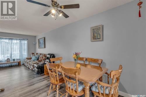 2518 Neff Road E, Regina, SK - Indoor Photo Showing Dining Room