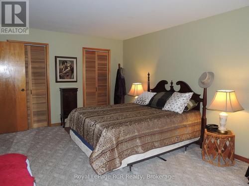 472768 Southgate Sdrd 47, Southgate, ON - Indoor Photo Showing Bedroom