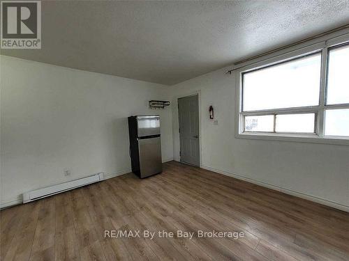 B10 - 280 River Road E, Wasaga Beach, ON - Indoor Photo Showing Other Room