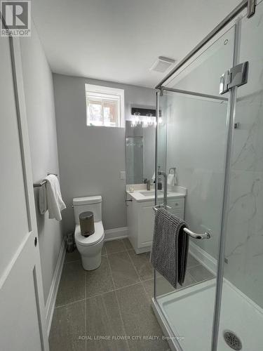 1103 Orchard Road, Mississauga, ON - Indoor Photo Showing Bathroom