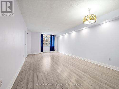 1208 - 300 Webb Drive, Mississauga, ON - Indoor Photo Showing Other Room