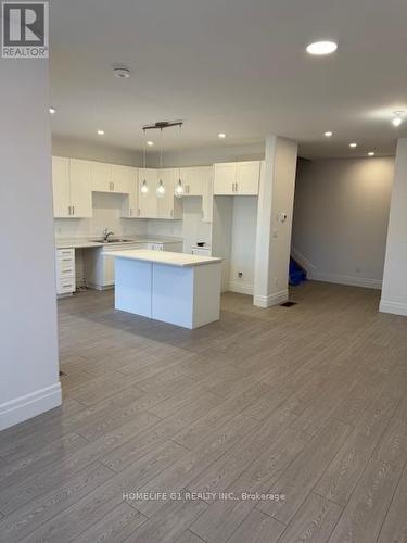 30 Evans Drive, Prince Edward County, ON - Indoor Photo Showing Kitchen