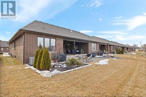 7448 Silverleaf Lane, Lasalle, ON - Outdoor With Exterior