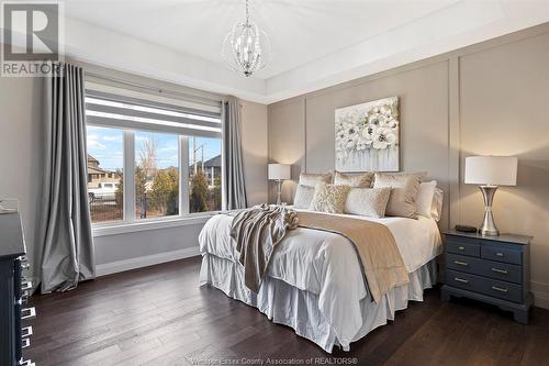 7448 Silverleaf Lane, Lasalle, ON - Indoor Photo Showing Bedroom