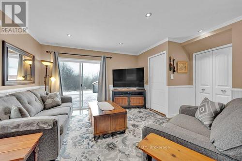 1458 Baptist Church Road, Stirling-Rawdon, ON - Indoor Photo Showing Living Room