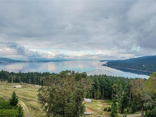 879 Rainbow Rd, Salt Spring, BC 