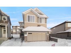 4934 KINNEY RD SW  Edmonton, AB T6W 5H1