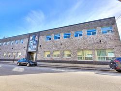 9850  - 9852 Rue Verville  Montréal (Ahuntsic-Cartierville), QC H3L 3E2