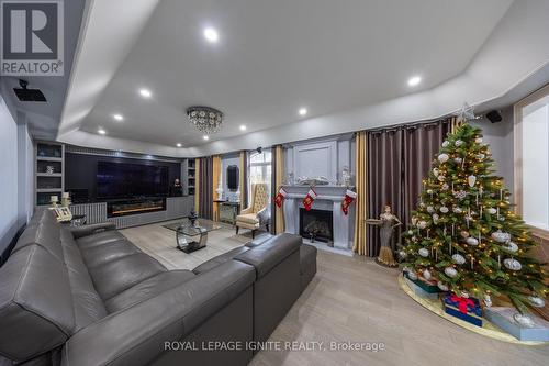 123 Alexander Lawrie Avenue, Markham, ON - Indoor With Fireplace