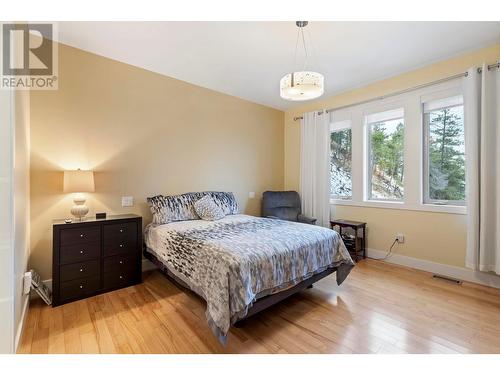 Main Floor - 272 Triple Tree Place, Kelowna, BC - Indoor Photo Showing Bedroom