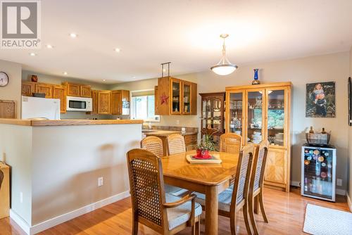 1415 Earl Street, Rossland, BC - Indoor Photo Showing Dining Room