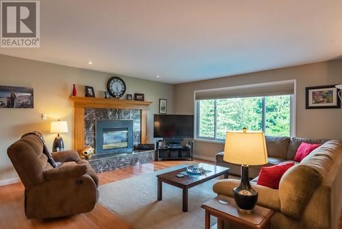 1415 Earl Street, Rossland, BC - Indoor Photo Showing Living Room With Fireplace