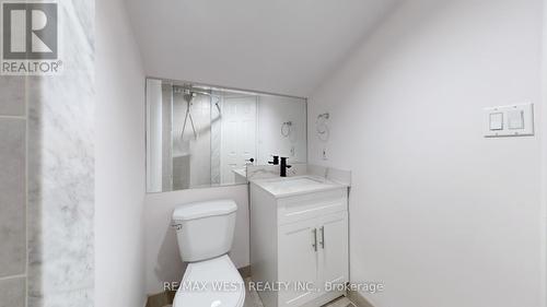 80 Rejane Crescent, Vaughan, ON - Indoor Photo Showing Bathroom