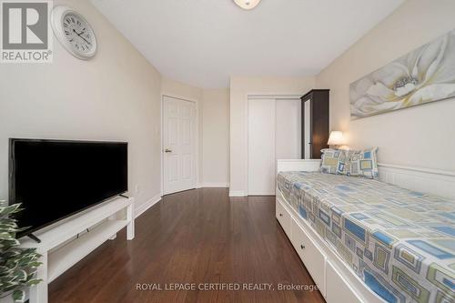 20 Country Stroll Crescent, Caledon, ON - Indoor Photo Showing Bedroom