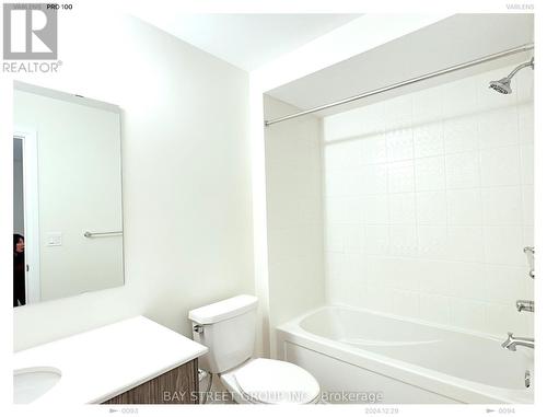 2805 Albatross Way, Pickering, ON - Indoor Photo Showing Bathroom