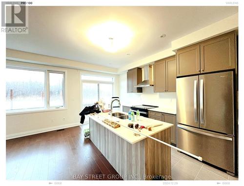 2805 Albatross Way, Pickering, ON - Indoor Photo Showing Kitchen With Stainless Steel Kitchen With Double Sink