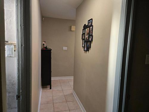 Hall - 556 63E Avenue, Laval (Chomedey), QC - Indoor Photo Showing Other Room