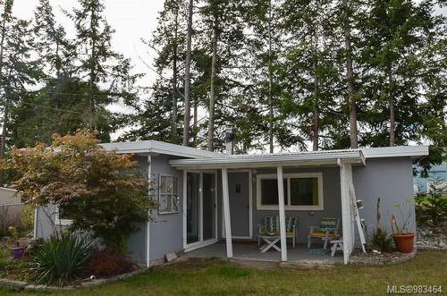 5545 Island Hwy, Qualicum Beach, BC 