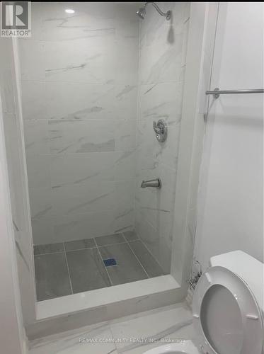 116 Elephant Hill Drive, Clarington, ON - Indoor Photo Showing Bathroom