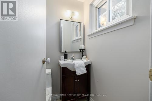 1395 Fundy Street, Oshawa, ON - Indoor Photo Showing Bathroom