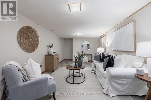 1395 Fundy Street, Oshawa, ON - Indoor Photo Showing Living Room