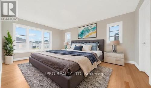 20 Ludlow Drive, Barrie, ON - Indoor Photo Showing Bedroom