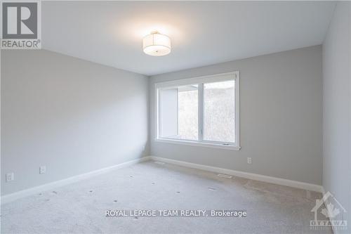 141 Boundstone Way, Ottawa, ON - Indoor Photo Showing Other Room