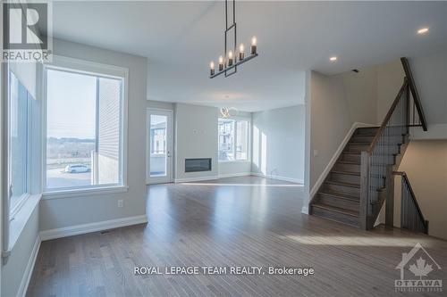 141 Boundstone Way, Ottawa, ON - Indoor Photo Showing Other Room